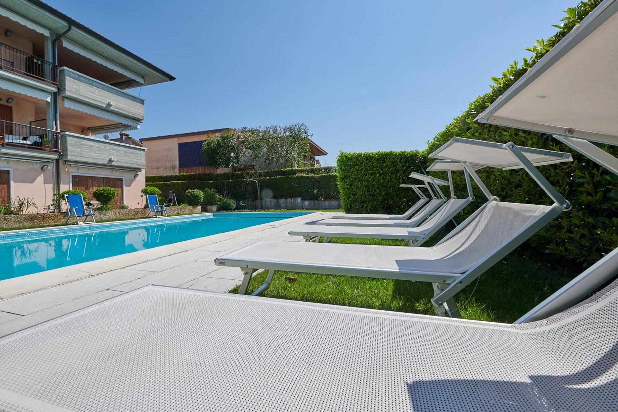 Apartments Rainer - Front Lake Bardolino Exterior foto